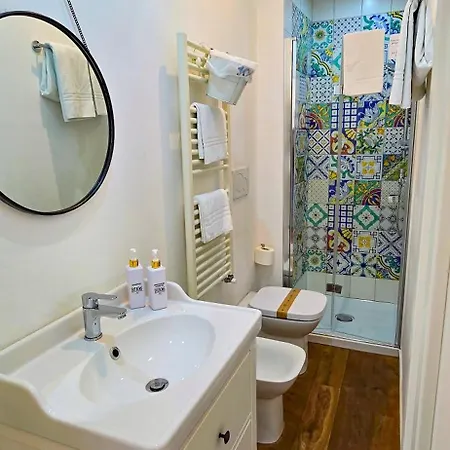 Bed & Breakfast 106 Maison De Charme Mola di Bari