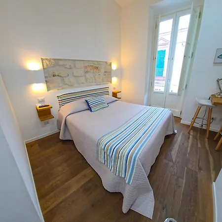 Bed & Breakfast 106 Maison De Charme 4*