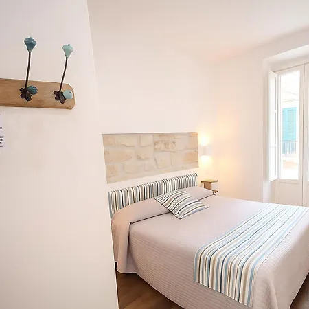 106 Maison De Charme Bed & Breakfast 4*