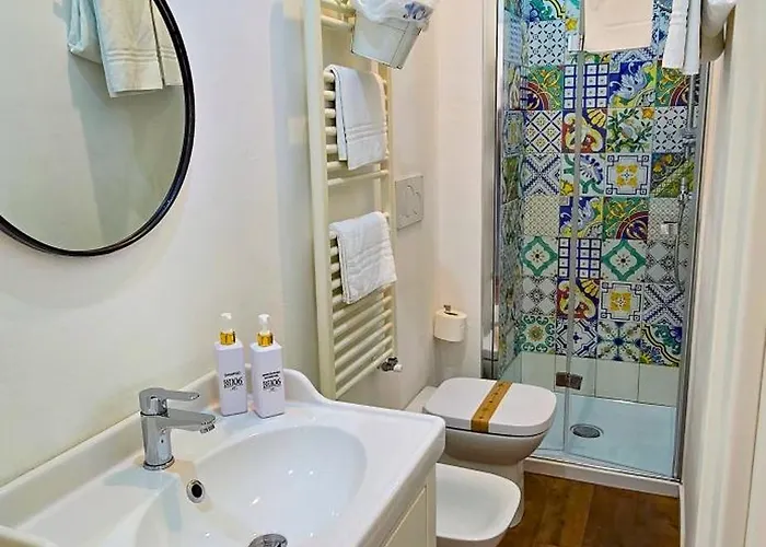 לינה וארוחת בוקר 106 Maison De Charme מולה די בארי